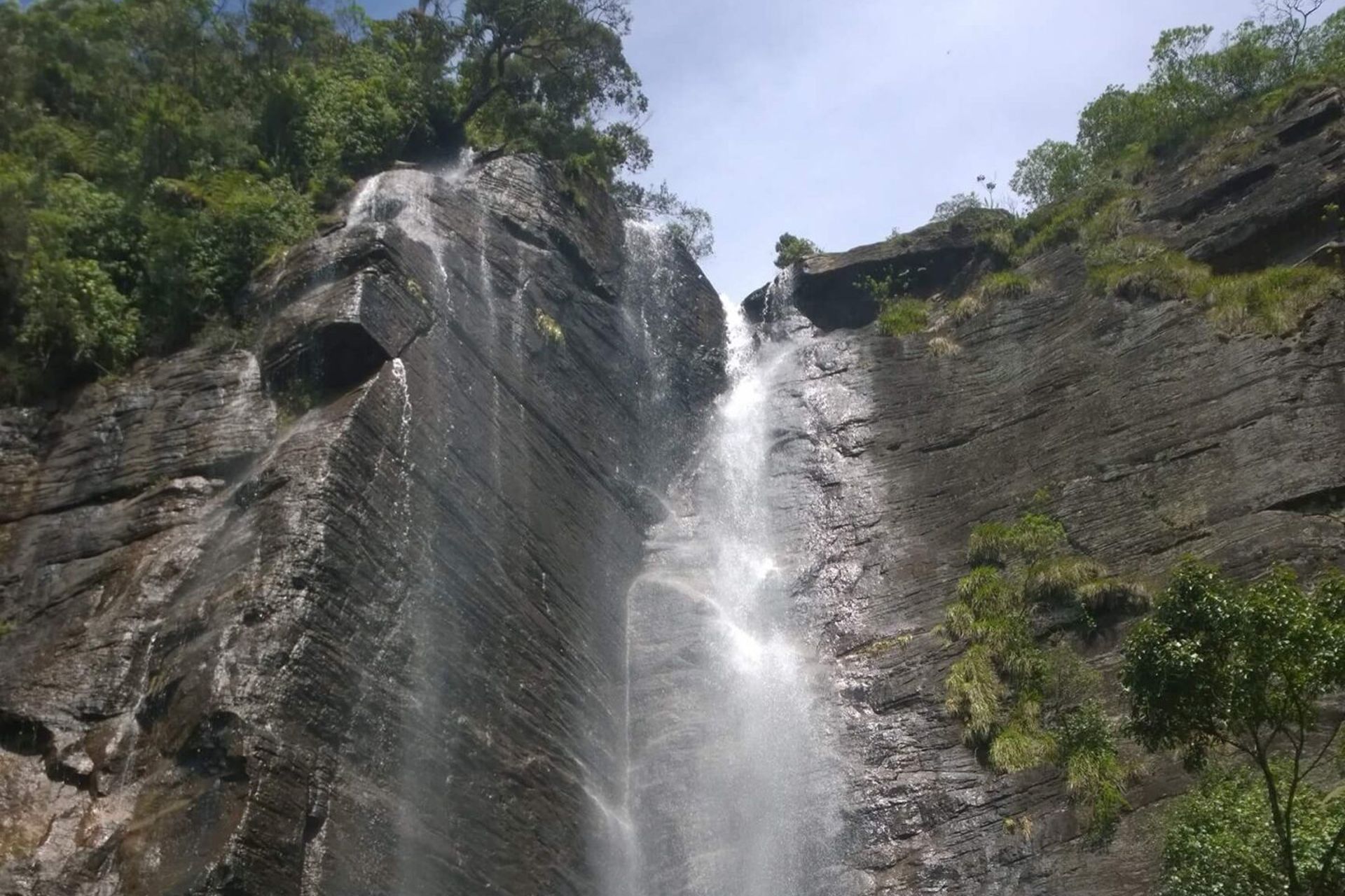 LOVERS LEAP FALL